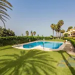 Oleholidays 1133 Romana Playa Primera Linea Playa Marbella